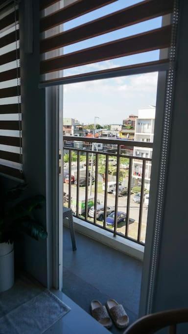 The Fika Room Near Mnl Airport - Scandi Studio Unit With Fast Wi-Fi & Netflix - Read Full Property Desc Before Booking Manila Exteriör bild